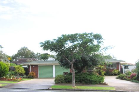 Photo of property in 131 Prince Regent Drive, Farm Cove, Auckland, 2012
