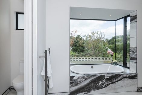 Photo of property in 1 Rutene Road, Kaiti, Gisborne, 4010