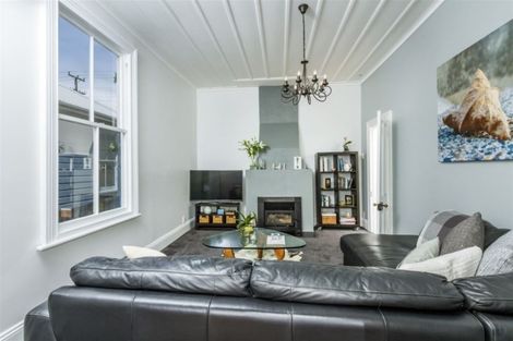 Photo of property in 104 Calliope Road, Stanley Point, Auckland, 0624