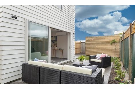 Photo of property in 11d Molesworth Street, Taita, Lower Hutt, 5011