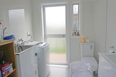 Photo of property in 4/42 Regent Street, Papatoetoe, Auckland, 2025