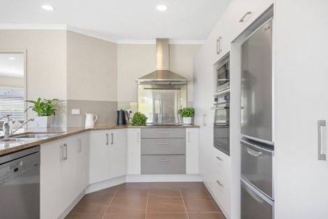 Photo of property in 35 Ebbtide Way, Maungatapu, Tauranga, 3112