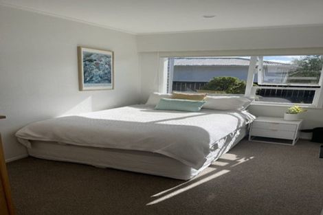 Photo of property in 8 Eskdale Road, Birkdale, Auckland, 0626