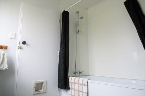 Photo of property in 32 Fraser Street, Ross, 7812