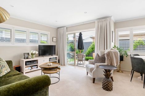 Photo of property in 80a Williams Street, Cambridge, 3434