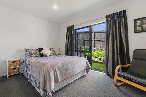 Photo of property in 166 Waterside Drive, Pyes Pa, Tauranga, 3112