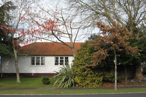 Photo of property in 64 Fairfield Road, Fairfield, Hamilton, 3214