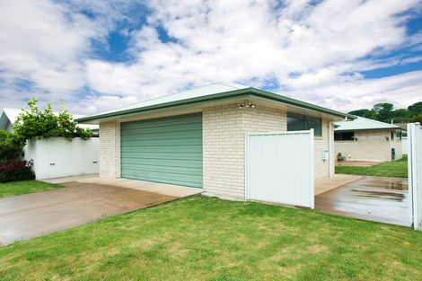 Photo of property in 26 Pohutukawa Grove, Lytton West, Gisborne, 4010
