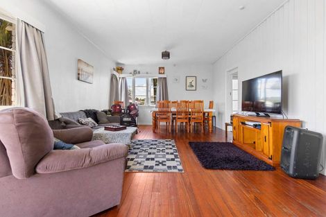 Photo of property in 28 Bidois Road, Fairy Springs, Rotorua, 3015