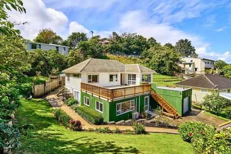 Photo of property in 55 Chester Road, Tawa, Wellington, 5028