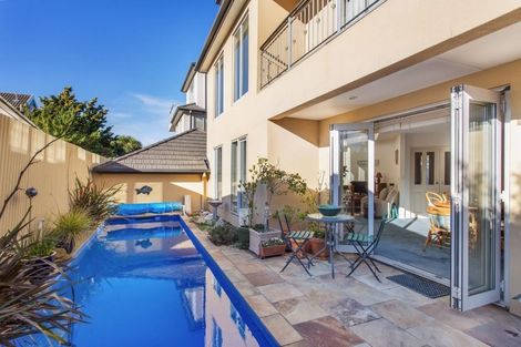 Photo of property in 273 Worcester Street, Christchurch Central, Christchurch, 8011