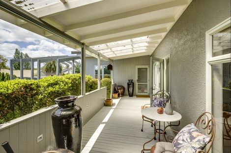 Photo of property in 18 Lucknow Road, Havelock North, 4130
