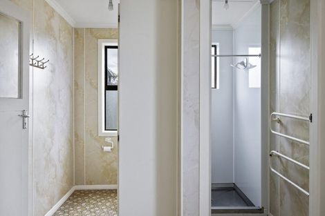 Photo of property in 86 Albion Street, Hawera, 4610