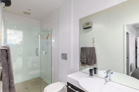 Photo of property in 21 Taylors Avenue, Bryndwr, Christchurch, 8052