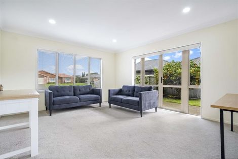 Photo of property in 36 Cate Road, Rototuna North, Hamilton, 3210