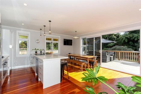 Photo of property in 18 Aubrey Street, New Plymouth, 4310