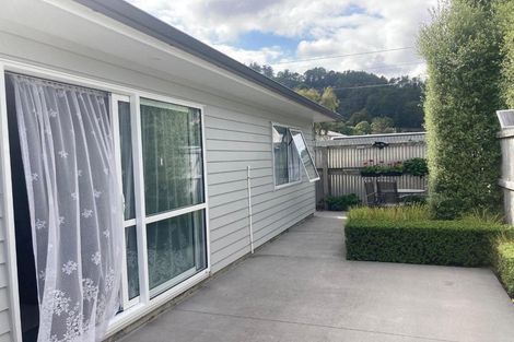 Photo of property in 6b Petherick Street, Taita, Lower Hutt, 5011