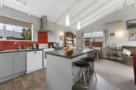 Photo of property in 8b Brandon Street, Alexandra, 9320