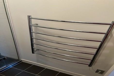 Photo of property in Montreaux, 164 The Terrace, Wellington Central, Wellington, 6011