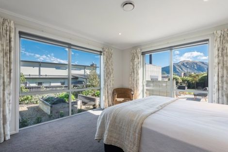 Photo of property in 55 Infinity Drive, Wanaka, 9305