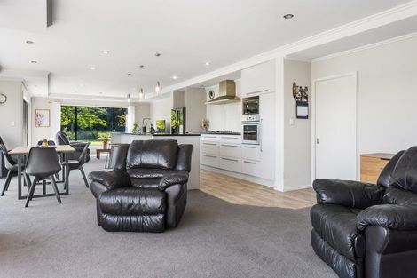 Photo of property in 53 Swamp Road, Loburn, Rangiora, 7472