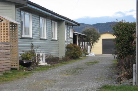 Photo of property in 17b Pompolona Street, Te Anau, 9600
