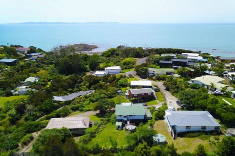 Photo of property in 31 Powells Road, Cable Bay, 0420