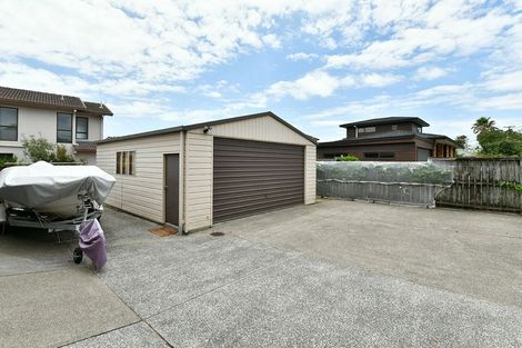 Photo of property in 75 Bay Street, Red Beach, 0932