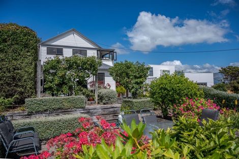 Photo of property in 17 Penlington Place, Akaroa, 7520