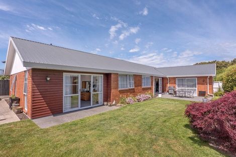 Photo of property in 131 Winters Road, Mairehau, Christchurch, 8052
