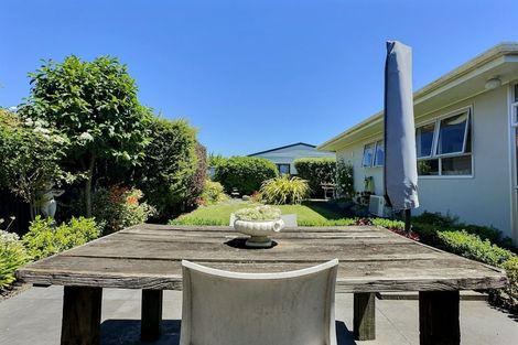 Photo of property in 1/156 Kennedy Road, Marewa, Napier, 4110