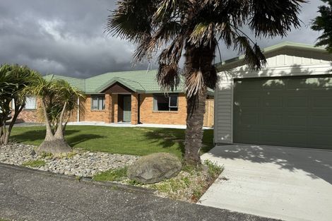 Photo of property in 36 Mary Huse Grove, Manor Park, Lower Hutt, 5019