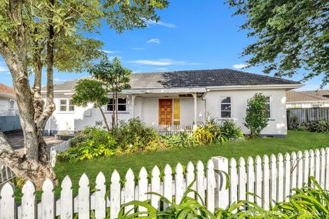 Photo of property in 202 Botanical Road, Takaro, Palmerston North, 4412