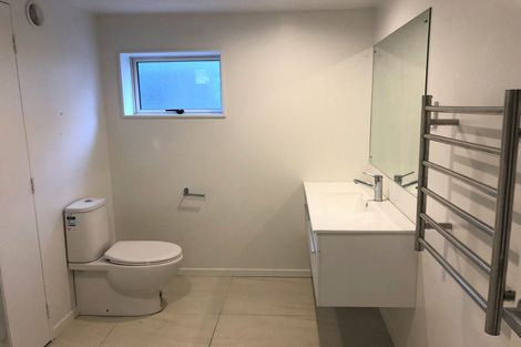 Photo of property in 2/78 Archers Road, Glenfield, Auckland, 0629