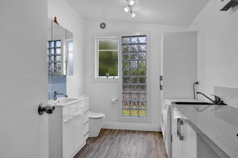 Photo of property in 6 Ford Street, Stratford, 4332