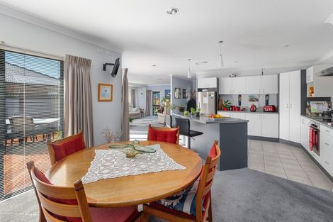 Photo of property in 1 Kasey Josh Place, Katikati, 3129