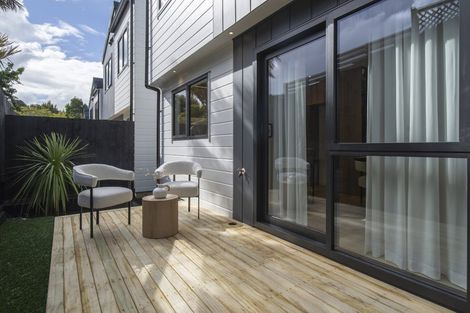 Photo of property in 14d Gerontius Glade, Torbay, 0630