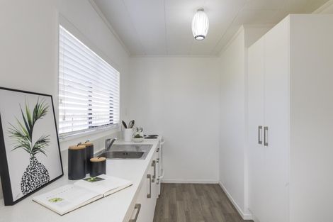 Photo of property in 19 Leander Place, Milson, Palmerston North, 4414