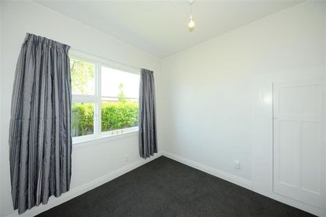 Photo of property in 40 Grenville Street, Waltham, Christchurch, 8011