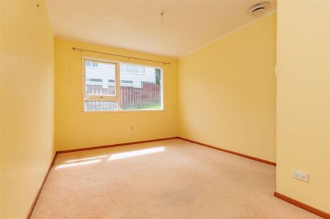 Photo of property in 15 Cortina Avenue, Johnsonville, Wellington, 6037