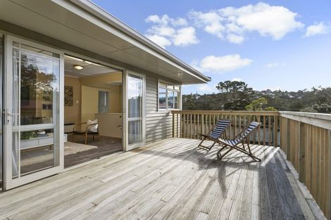 Photo of property in 1/50 Kaipatiki Road, Glenfield, Auckland, 0629