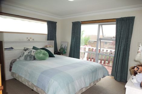 Photo of property in 8 Windsor Place, Mosgiel, 9024