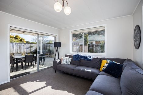 Photo of property in 124d Govett Avenue, Frankleigh Park, New Plymouth, 4310