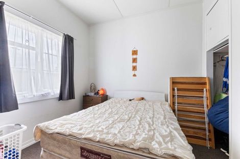 Photo of property in 4 Preston Street, Eltham, 4322