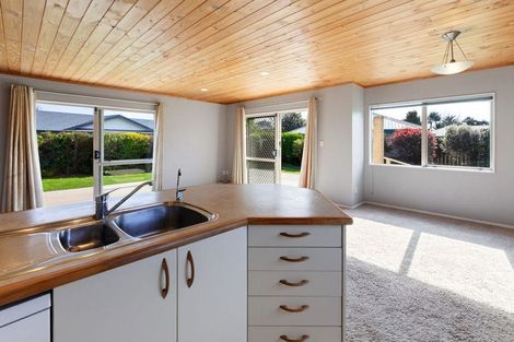 Photo of property in 13 Grosvenor Place, Katikati, 3129