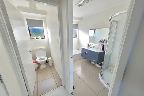 Photo of property in 89 Solar Road, Glen Eden, Auckland, 0602