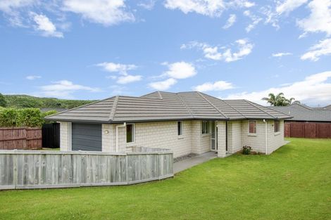 Photo of property in 87 Falcon Drive, Welcome Bay, Tauranga, 3112