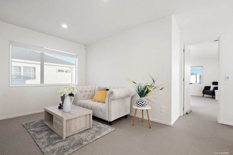 Photo of property in 99 Bayvista Drive, Karaka, Papakura, 2113