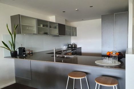 Photo of property in 202/7 Humber Street, Pandora, Napier, 4110