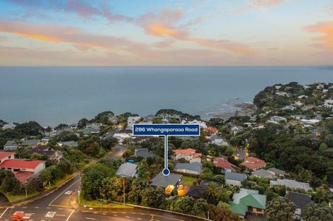 Photo of property in 286 Whangaparaoa Road, Red Beach, 0932